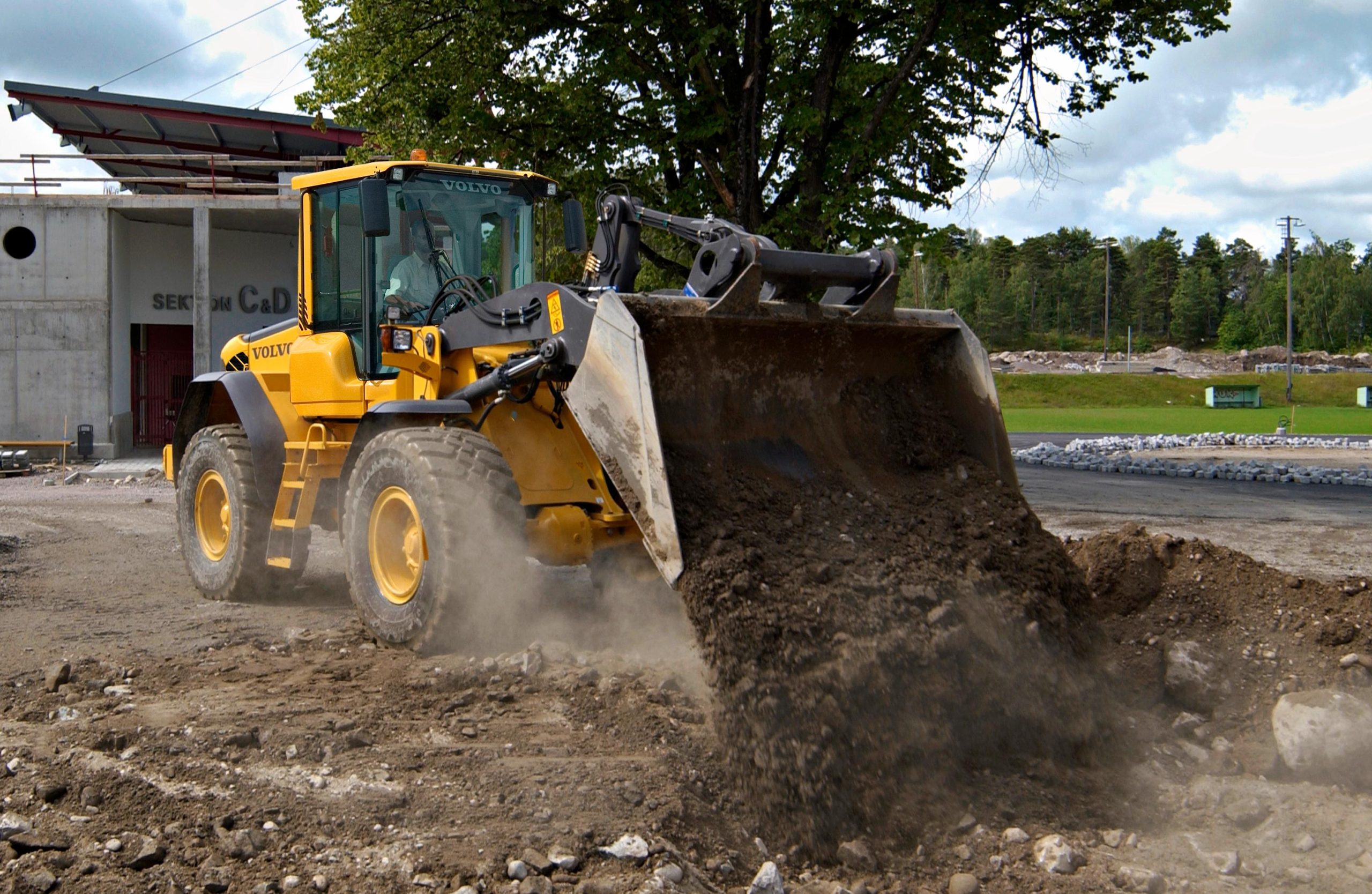 Carregadeiras Volvo L60F trabalhando