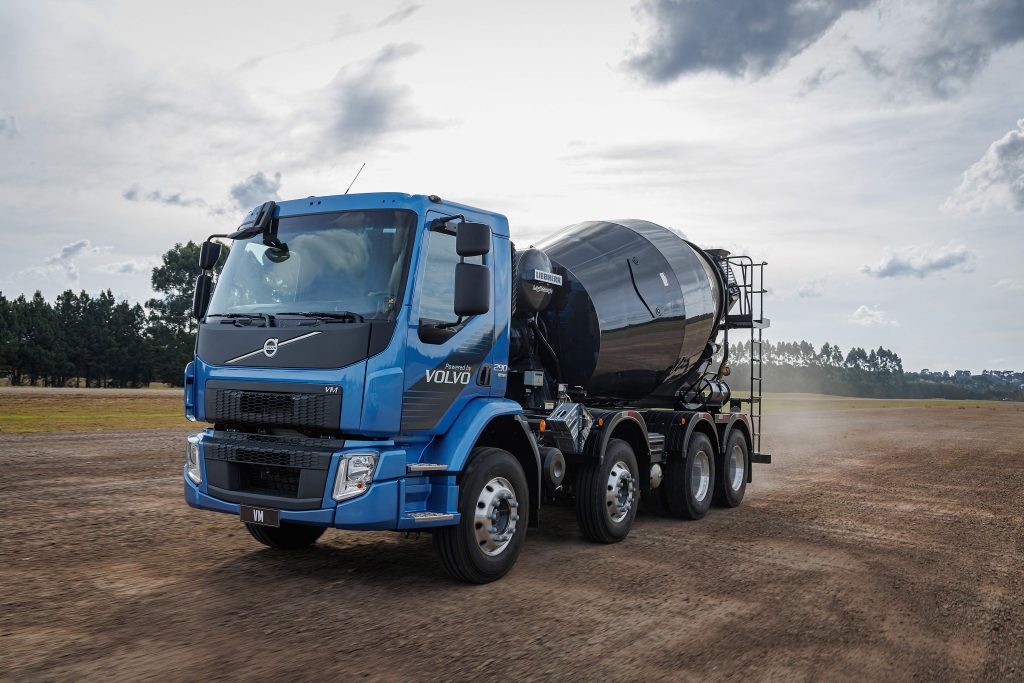 Volvo VM Light Mixer