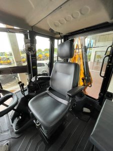 Cabine ROPS e FOPS Retroescavadeira Bull