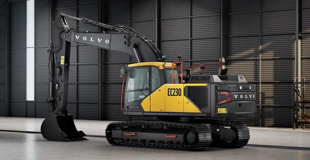 escavadeira Volvo EC230 1 Tracbel apresenta toda sua linha de máquinas, equipamentos e serviços de conectividade na Femec 2026